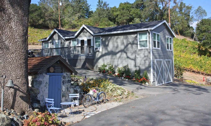St. Helena Other | Quaint Farmhouse with Vineyard Views