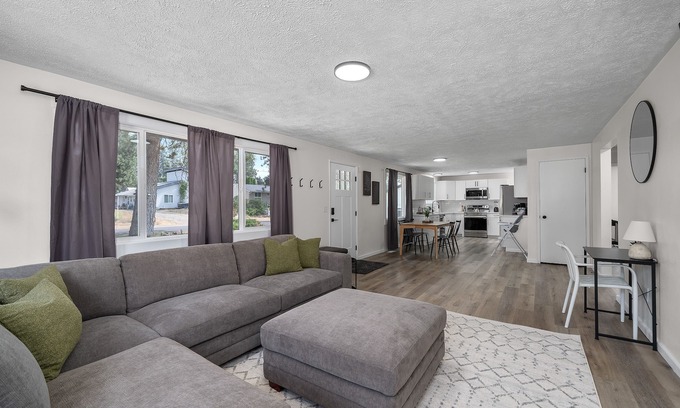 Spokane Valley House | Quaint Spokane Valley Home