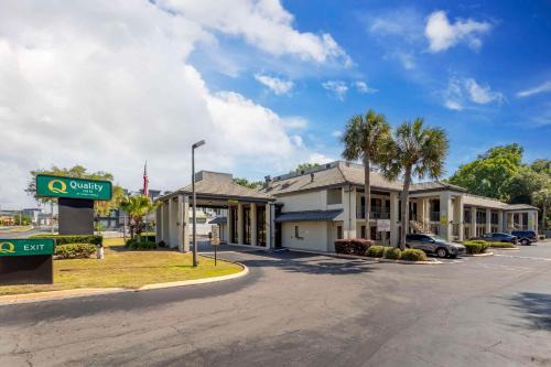 Gainesville Hotel | Quality Inn Gainesville near University