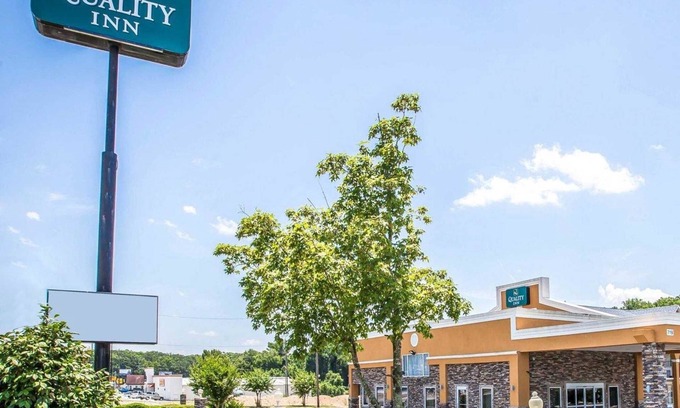 Greenwood Hotel | Quality Inn Greenwood Hwy 25
