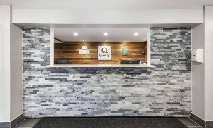 Jackson Hotel | Quality Inn Jackson