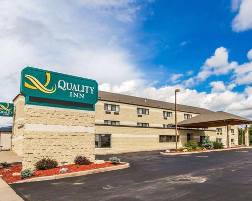 La Crosse Hotel | Quality Inn La Crosse North