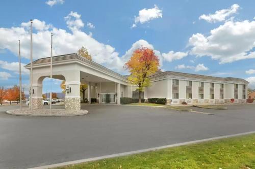 Payson Hotel | Quality Inn Payson I-15