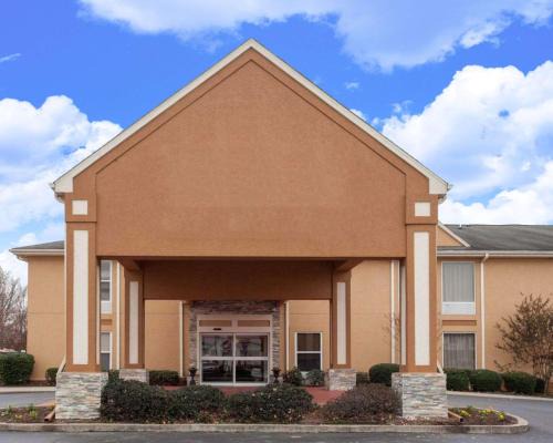 North Little Rock Hotel | Quality Inn & Suites I-40 East