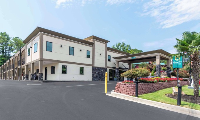 Athens Hotel | Quality Inn & Suites Athens University Area