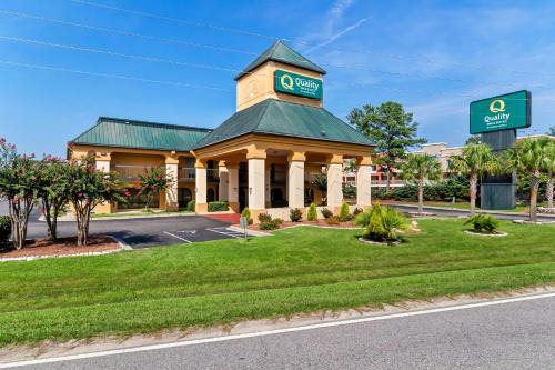 Florence Hotel | Quality Inn & Suites Florence Civic Center