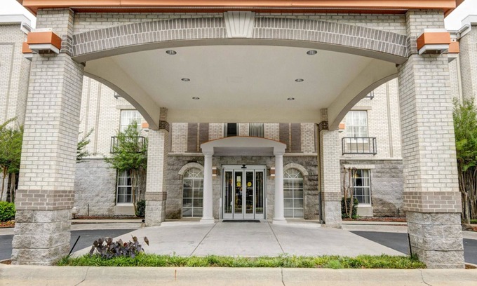 Little Rock Hotel | Quality Inn & Suites Little Rock West