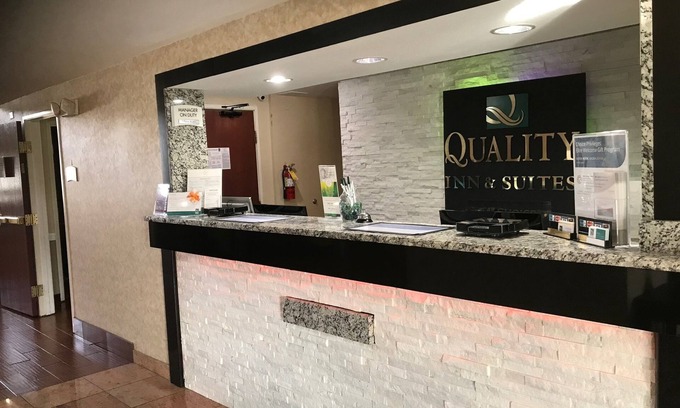 Franklin Hotel | Quality Inn & Suites Middletown - Franklin