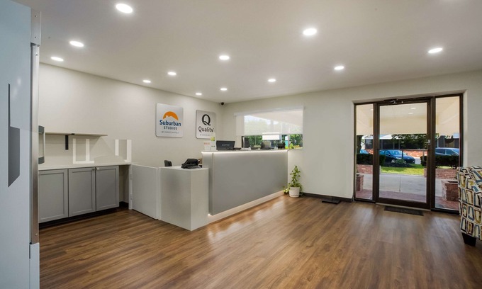 Millville Hotel | Quality Inn & Suites Millville