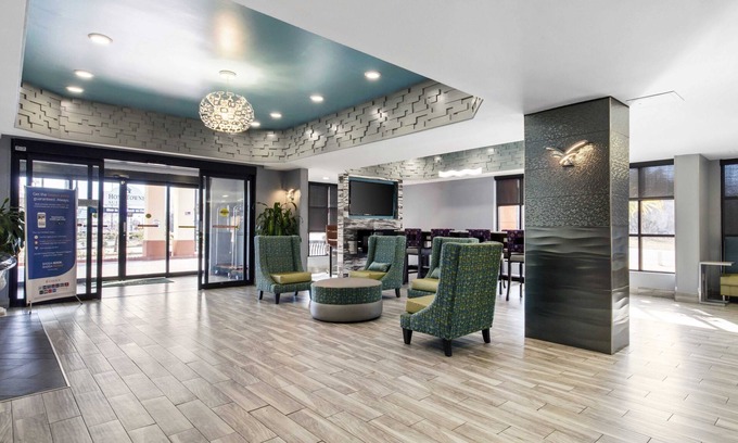 Gunter Afs Hotel | Quality Inn & Suites Montgomery East Carmichael Rd