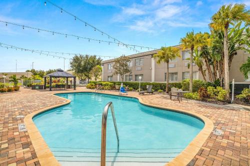 Tampa Hotel | Quality Inn & Suites Tampa-Ybor City