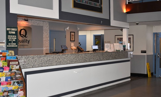 Martinsburg Hotel | Quality Inn & Suites