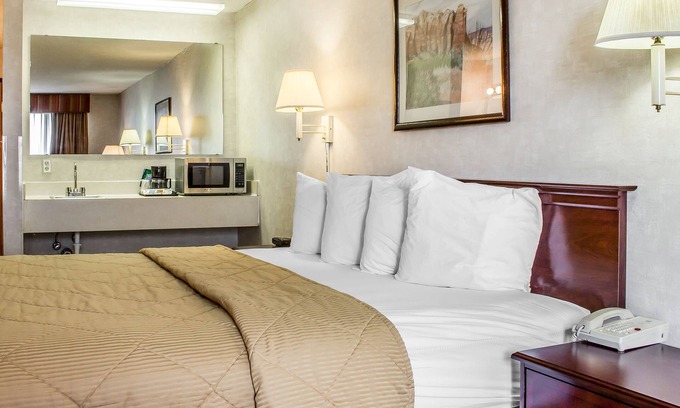 Yuma Hotel | Quality Inn & Suites Yuma