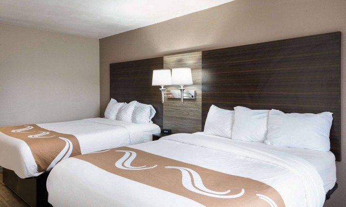 Gastonia Hotel | Quality Inn