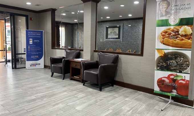 Hillsboro Hotel | Quality Inn