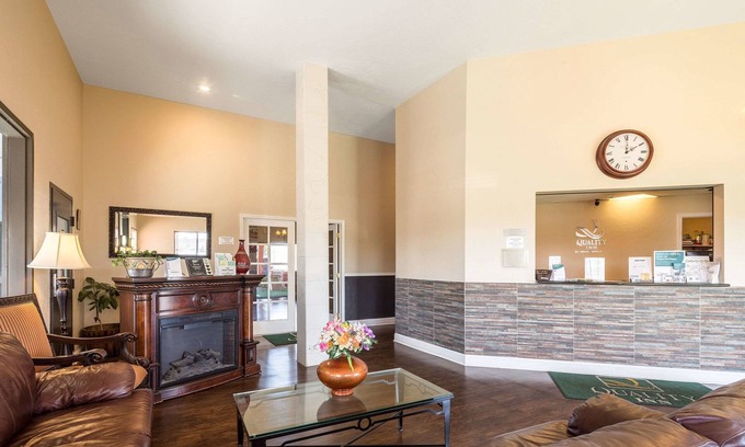 Moses Lake Hotel | Quality Inn