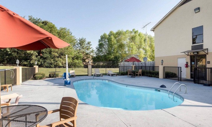 Olive Branch Hotel | Quality Inn