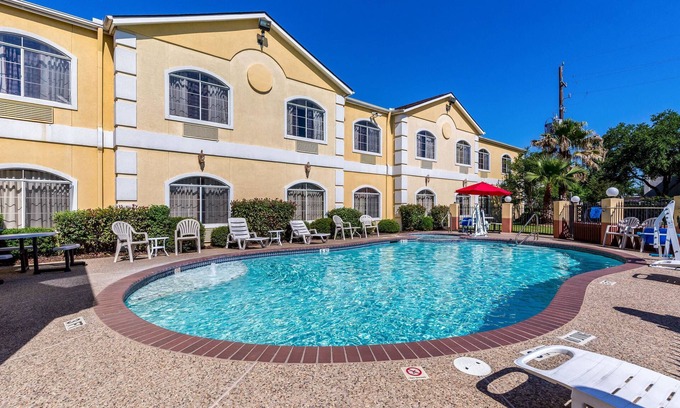 FM 1960 Hotel | Quality Suites Houston North - Spring