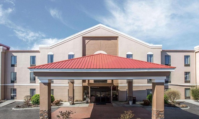 Morristown Hotel | Quality Suites