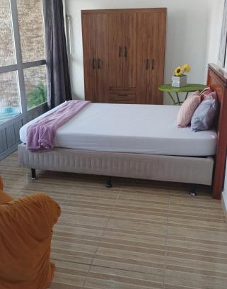Portao House | Quarto Duplo BWC compartilhado