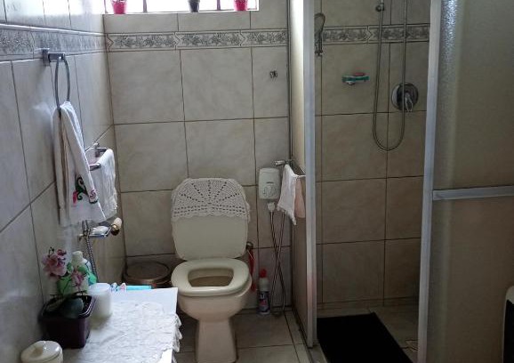 Nossa Senhora Aparecida House | Quarto na casa da Nena