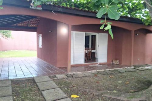 Matinhos House | Quarto para quatro pessoas a duas quadras da praia - Balneário Saint Etienne - Matinhos