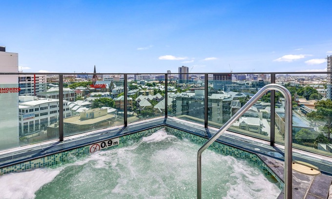 Spring Hill Apartment | Quattro Apartments