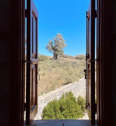 Agios Vasileios Apartment | Queen Bee