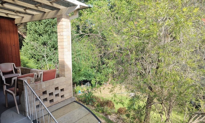Beecroft House | Queen Room in Spacious and Peaceful House with Garden (Shared accomodation)