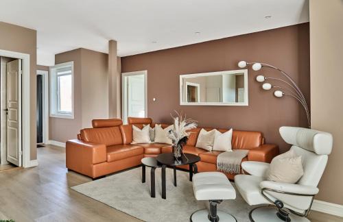 Stavanger Apartment | Queen's Cave By Staysville