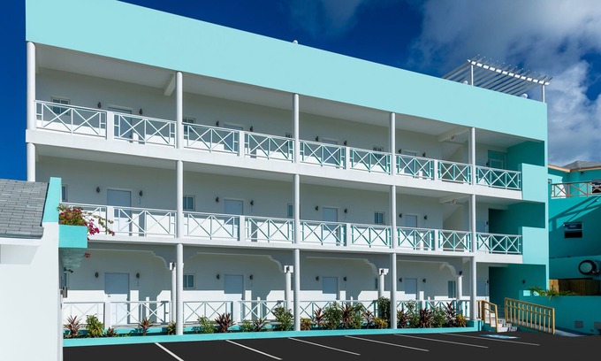 Grace Bay Apartment | Queen Size Bedroom - TheSuites@Mr.Groupers