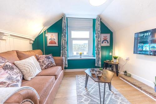 Whitehaven Apartment | Queen Street Apartments