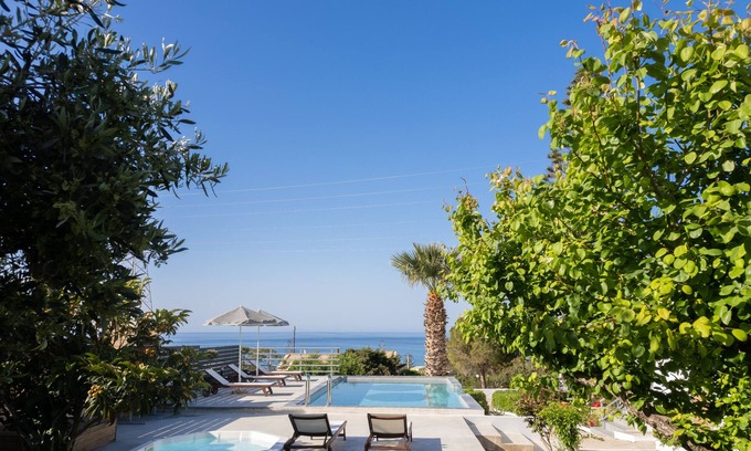 Koutouloufari Villa | Queens Gem Luxury Villa - Private Heated Jacuzzi - Pool