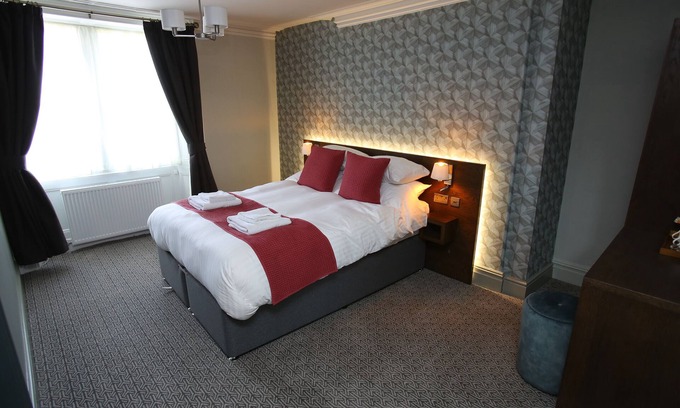 Rothbury Apartment | Queens Head