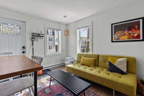 Downtown St. John's Apartment | Queens Suite 1bdrm