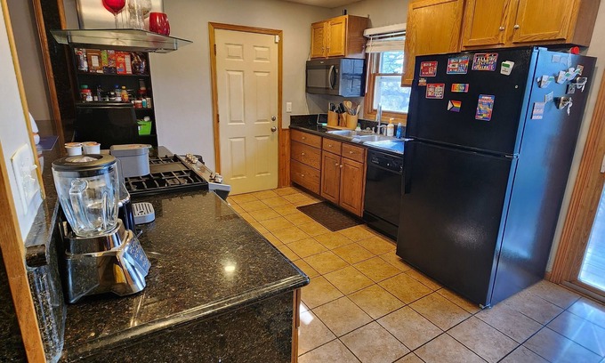 Cottage Grove House | Queer Friendly Home/Be Yourself/All Are Welcome Here
