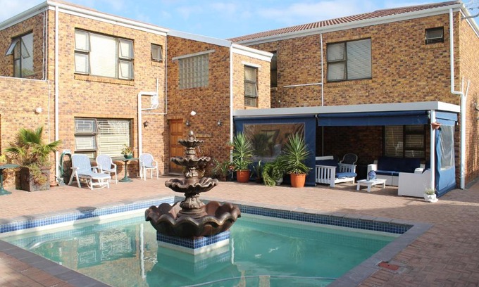 Melkbosstrand Bed & Breakfast | Quest Bed And Breakfast