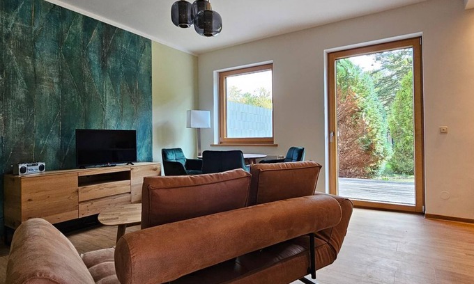 Markgrafenheide Apartment | Quiet 2 room apartment with WLAN on the first floor - MH5 - Markgrafenheide