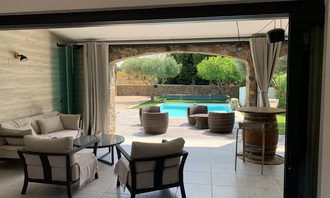 Garriguella House | QUIET 2 STEPS FROM THE SEA - PRIVATE POOL