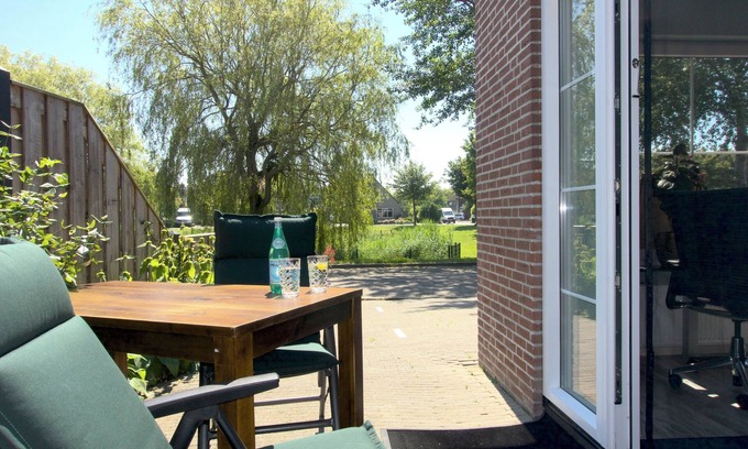 Aagtekerke House | Quiet, 3 room, Domburg beach 3KM, 2 bikes included, XL bed 220 - 180,
