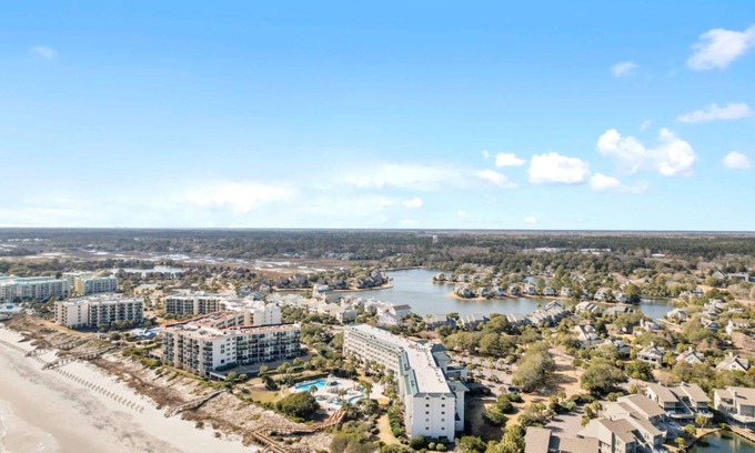 North Litchfield Beach Apartment | Quiet Beach Oasis | Outdoor Pool. Restaurant. 2BR Suite