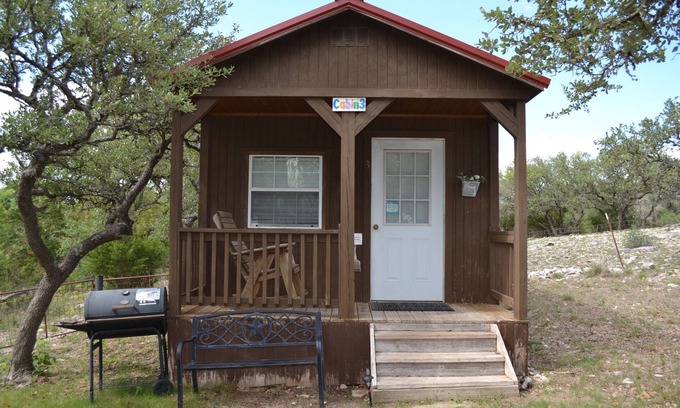 Kerrville Cabin | Quiet Cabin in the Country, 15 minutes from Fredericksburg, Pet Friendly