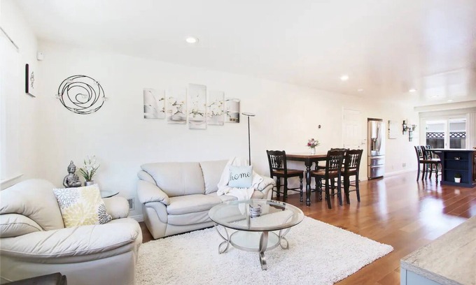 Cambrian Community House | Quiet Cambrian 2BR: Kitchen, Washer+Dryer, Parking, AC near Good Sam Hospital