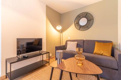 Marengo - Jolimont Apartment | Quiet cocoon of love