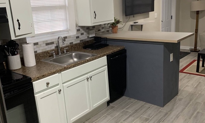 Austell House | Quiet & Comfortable 5min 6flags