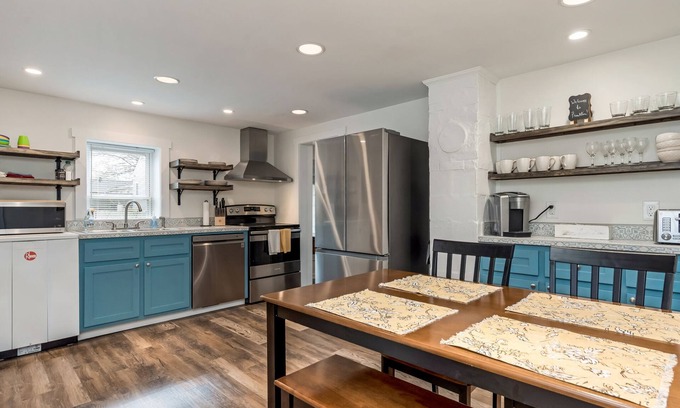 Franklin Cottage | Quiet cottage near the heart of Downtown Franklin, TN