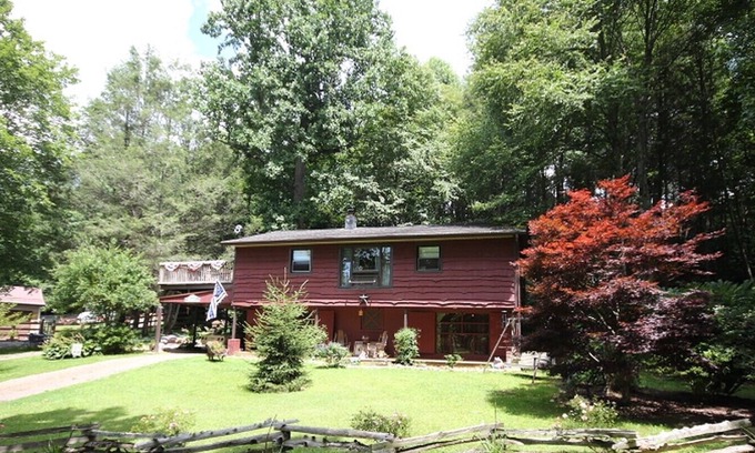 Burnsville Cabin | Quiet. Country setting. Convenient location to larger cities.