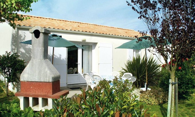 Bourgenay House | Quiet holiday home by the sea in the Loire