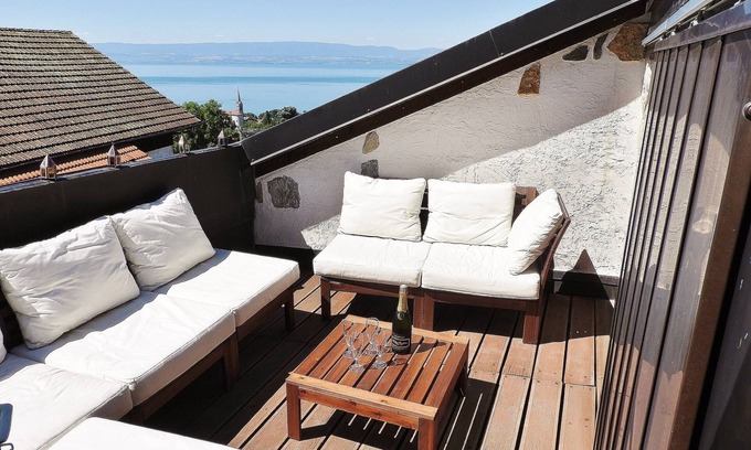 Lugrin House | Quiet house with beautiful lake view, ideal for family walks
