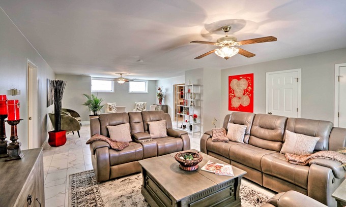 Memphis House | Quiet Memphis Home on 20 Acres: 10 Mi to Downtown!